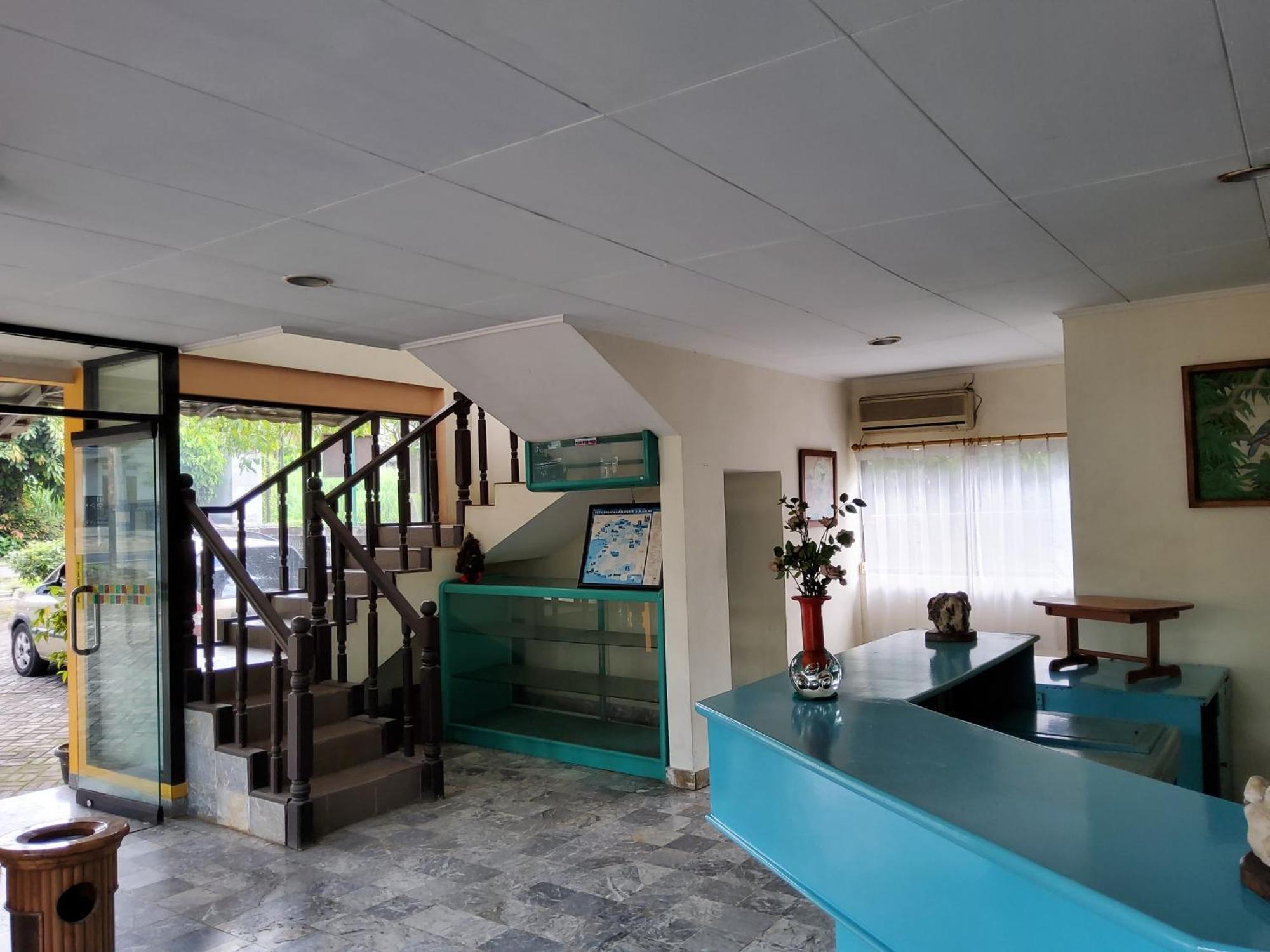 Hotel Kumala Samudra Cikakak Exteriér fotografie